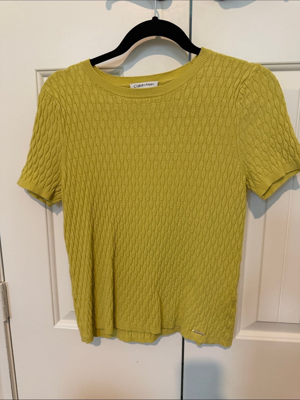 Calvin Klein Short-Sleeve Cable Knit Top in Chartreuse Yellow-Green